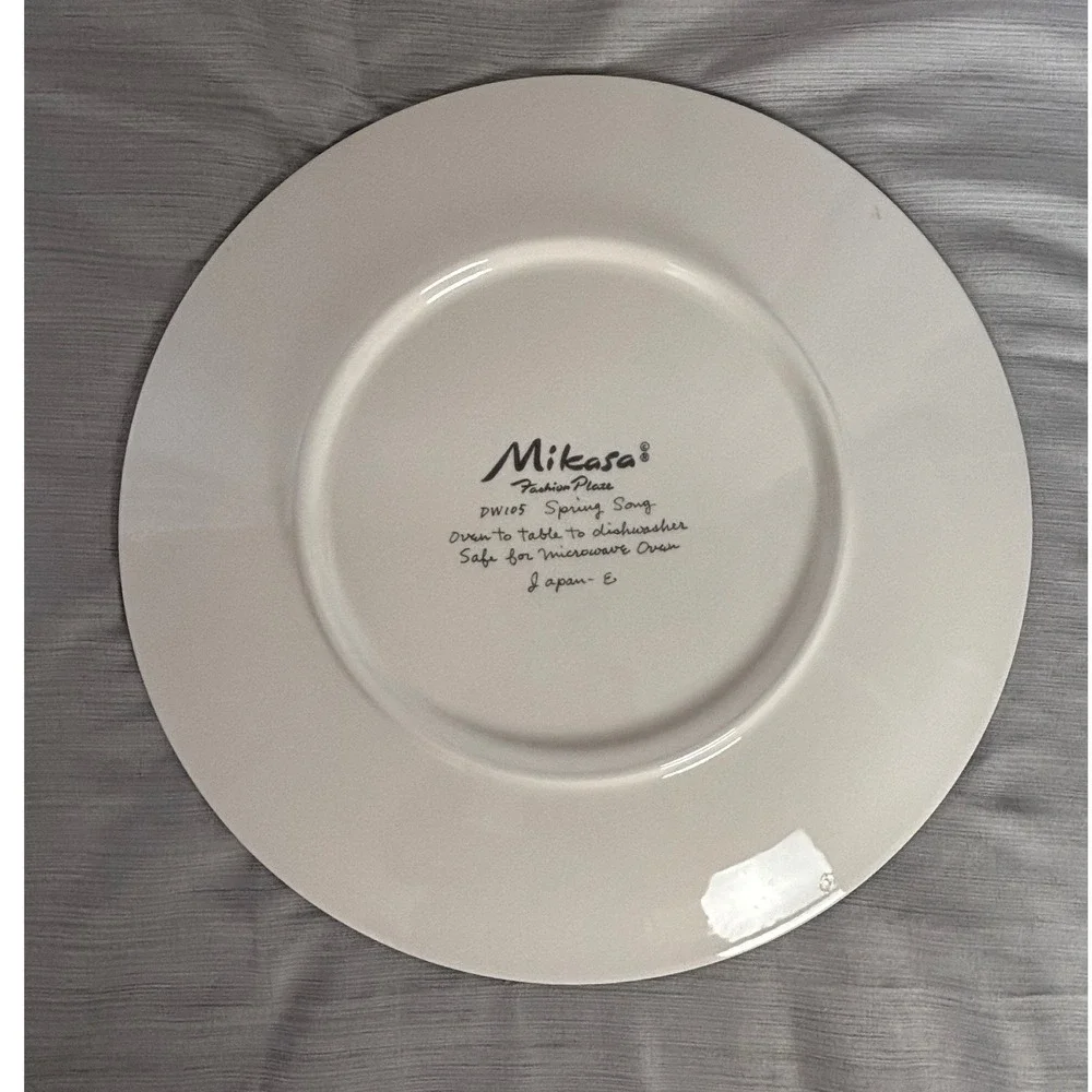 Vintage Mikasa Fashion Plate Spring Song Bird Dinner Plate Fruit 12.25